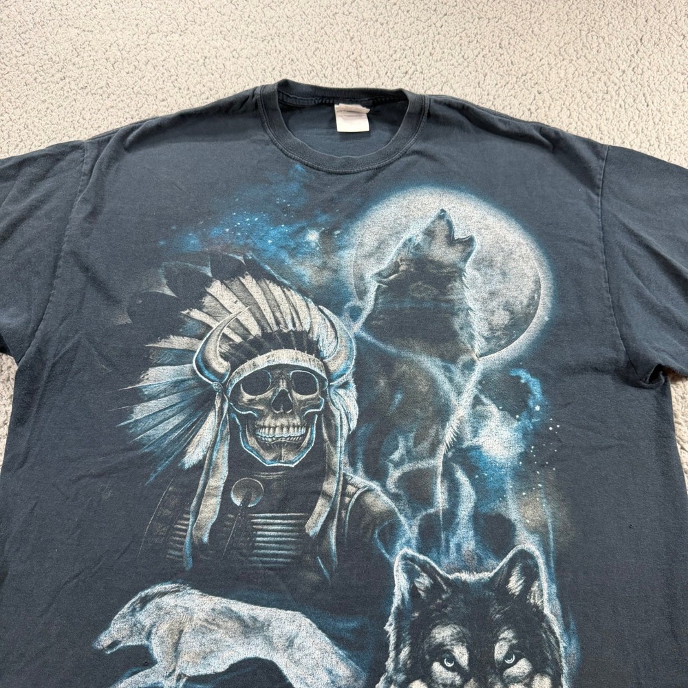 Gildan Mens XL Native American Skull Headdress Wolf Moon Graphic T-Shirt Black